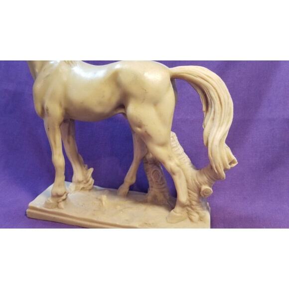 Vintage large & heavy Horse Marble look Resin Casting Statue Figurine - Picture 5 of 10